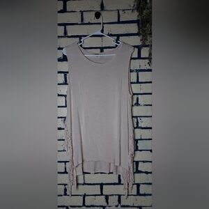 Fringe sleeveless tee